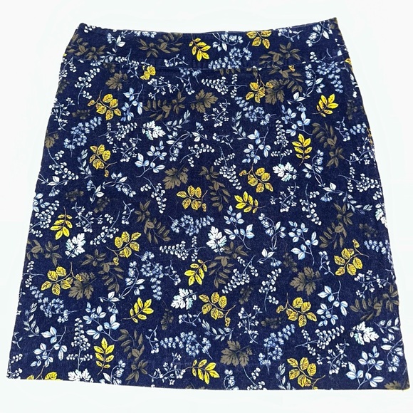 Talbots Women’s Navy Blue Corduroy Pencil Skirt Size 8 Floral Leaf Print Stretch - Picture 8 of 8